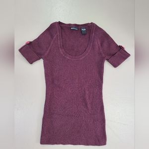 Wine/burgundy ribbed short sleeve sweater top